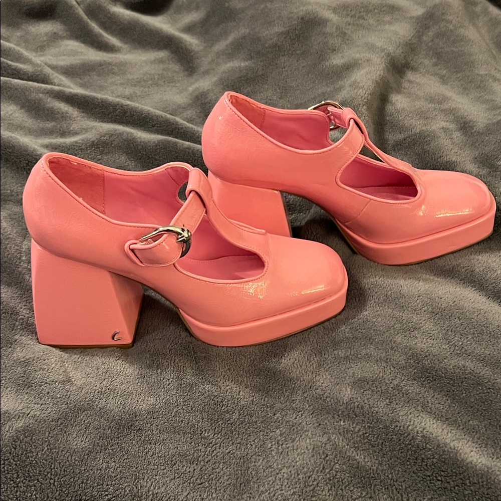 Circus NY Pink Patent Leather Mary Jane Shoes Size 7.5